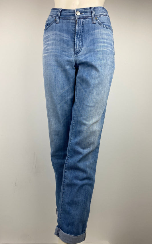 Pre-loved jeans from Cambio